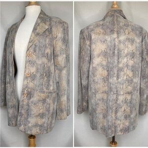 Terry Lewis Classic Luxuries Gray and Cream Patterned Blazer